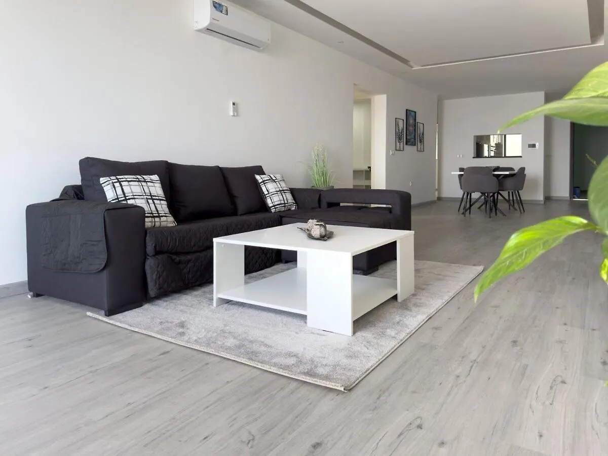 3-Bdr Apt With Fantastic Seaview - Lcgr Praia Apartment